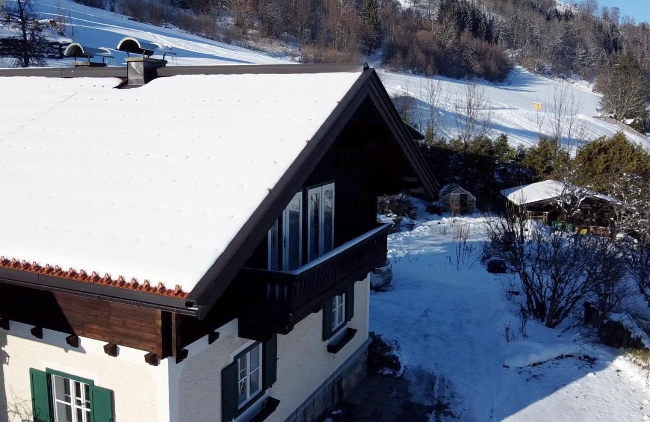 Ferienhaus Kollinger คาพรูน ภายนอก รูปภาพ
