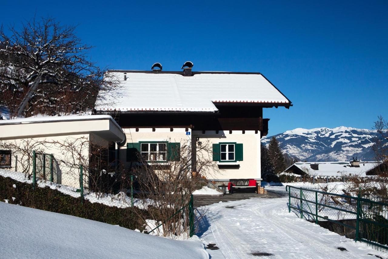 Ferienhaus Kollinger คาพรูน ภายนอก รูปภาพ
