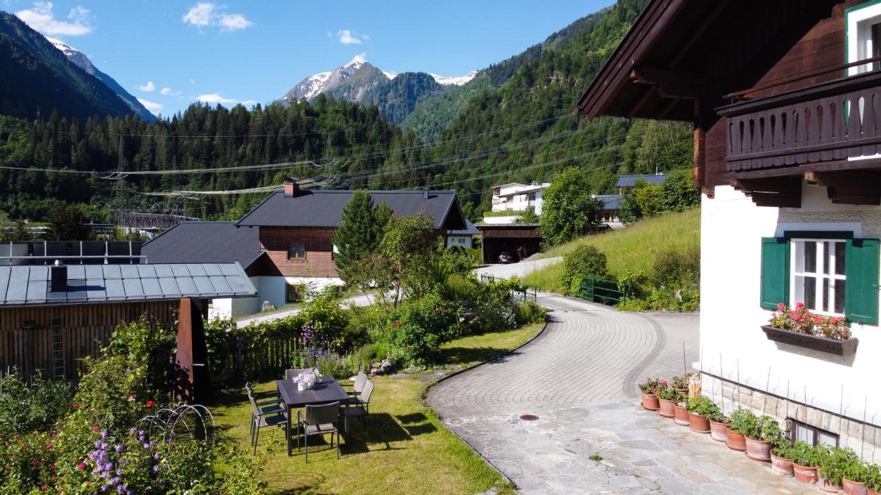 Ferienhaus Kollinger คาพรูน ภายนอก รูปภาพ
