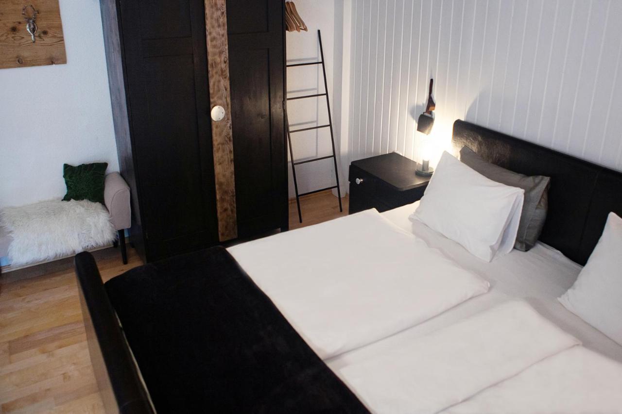 Ferienhaus Kollinger คาพรูน ภายนอก รูปภาพ