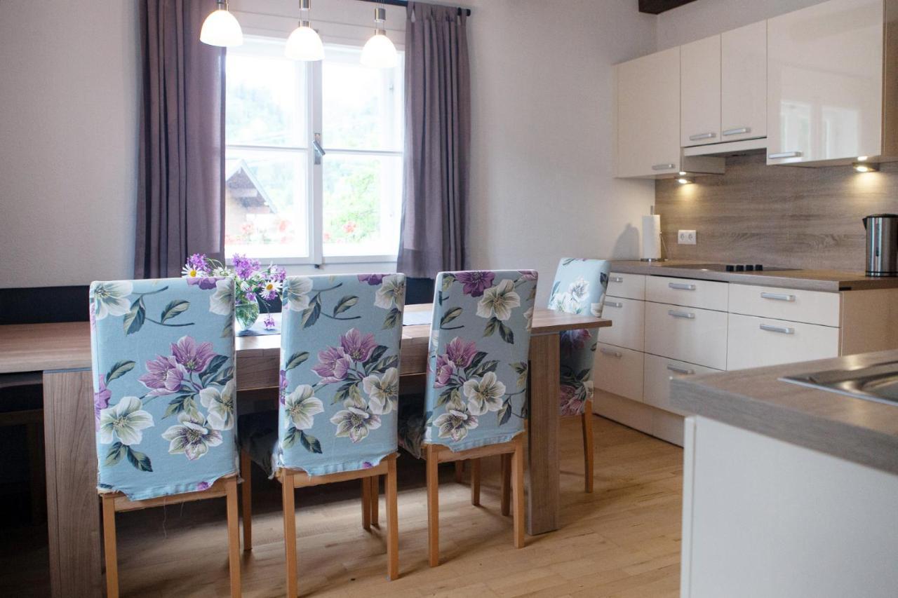Ferienhaus Kollinger คาพรูน ภายนอก รูปภาพ